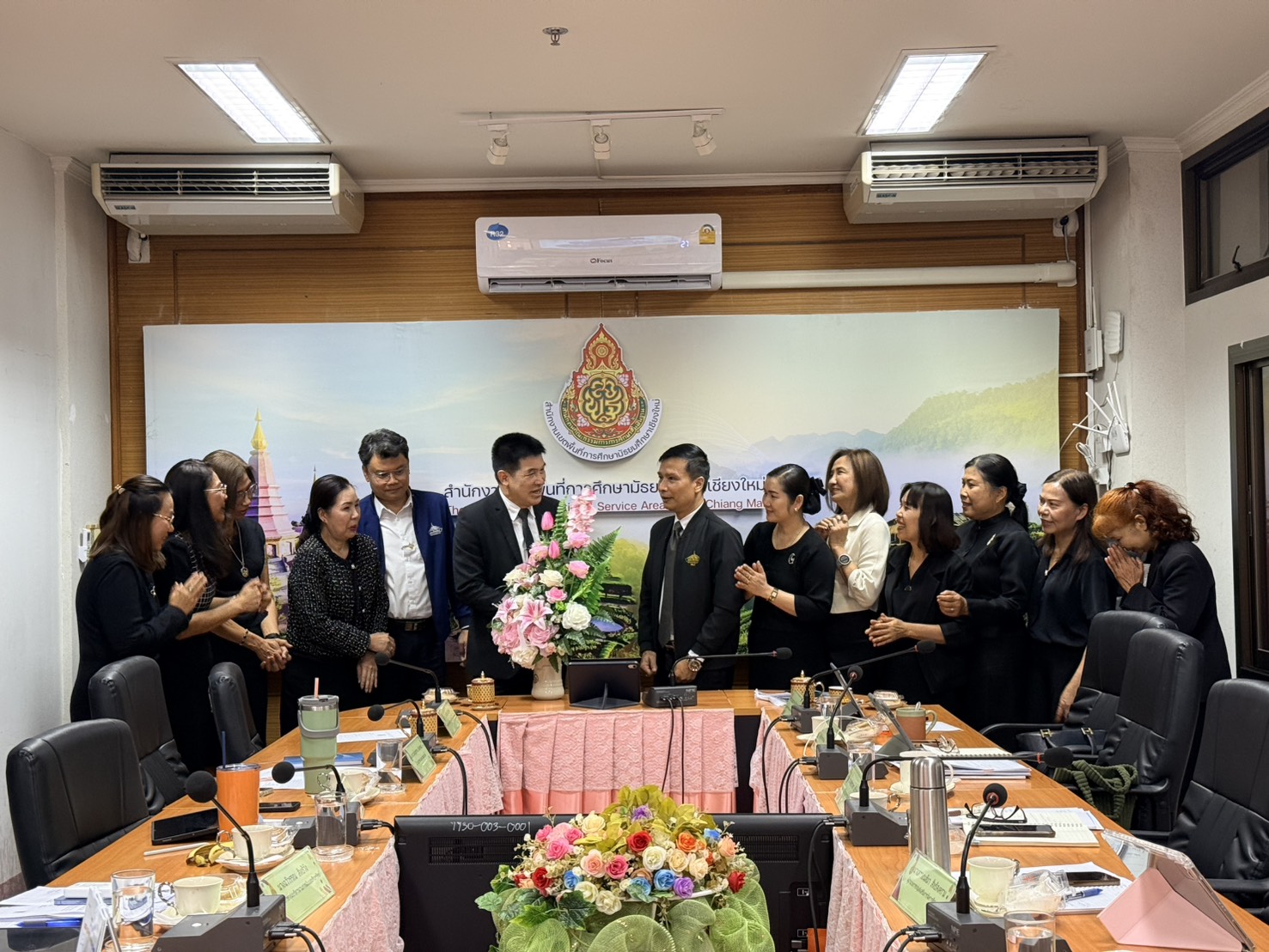 สพม.เชียงใหม่ แสดงความยินดี กับ รองเลขาธิการ ก.ค.ศ.